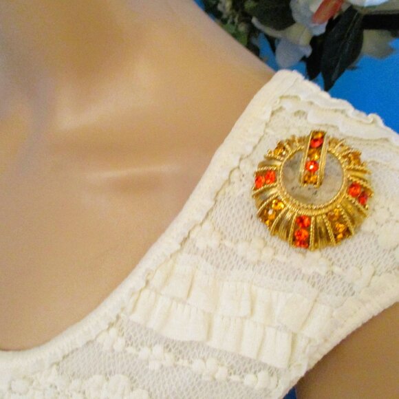 VINTAGE Marigold Tiger Orange Rhinestone Gold Plated Brooch ~ MID-CENTURY Brooch - Picture 9 of 13